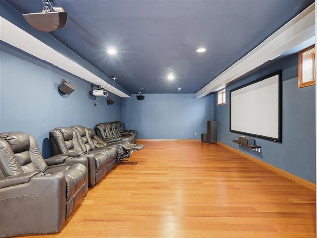 401 Blackstone Ln, Adams Twp, PA 16046