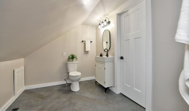 1517 Hawthorne Avenue, Columbus, OH 43203