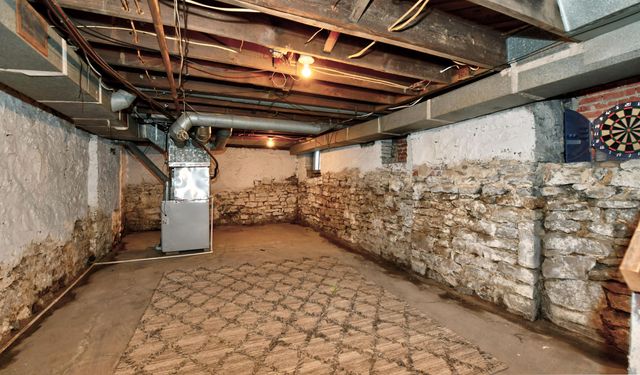 1517 Hawthorne Avenue, Columbus, OH 43203