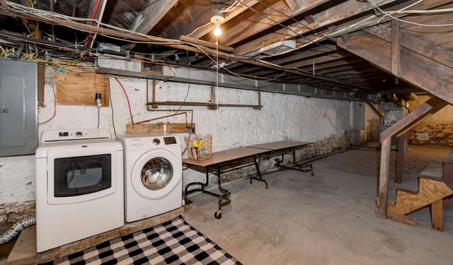 1517 Hawthorne Avenue, Columbus, OH 43203