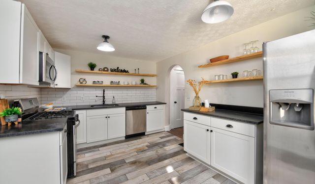 1517 Hawthorne Avenue, Columbus, OH 43203