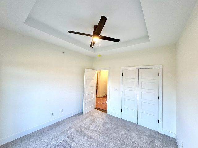 390 Young Ln, Pleasant View, TN 37146