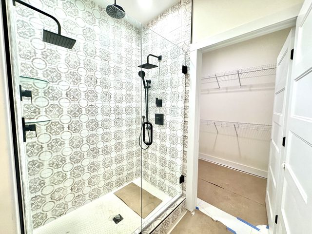 390 Young Ln, Pleasant View, TN 37146