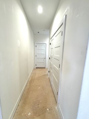 390 Young Ln, Pleasant View, TN 37146