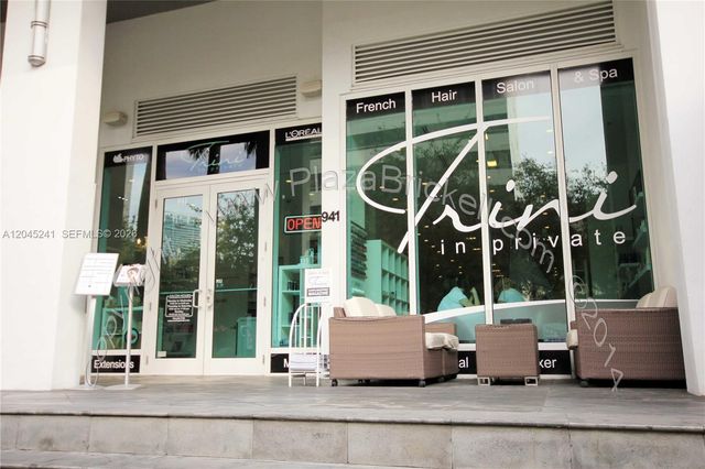 950 Brickell Bay Dr 5000, Miami, FL 33131