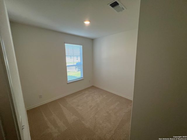 1019 oriole, Marion, TX 78124