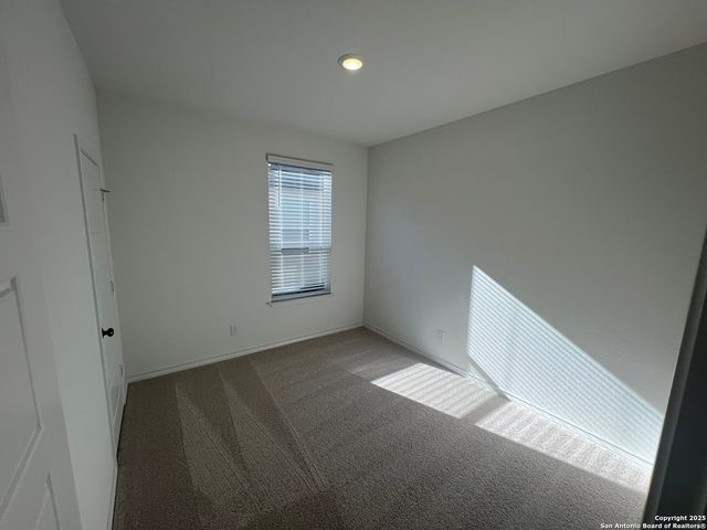 1019 oriole, Marion, TX 78124