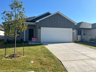 1019 oriole, Marion, TX 78124