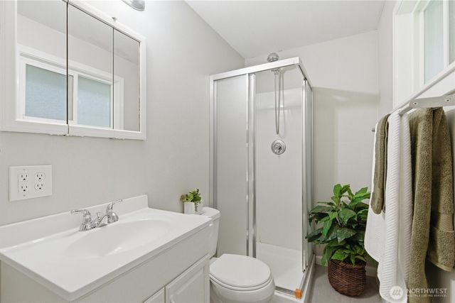 9010 Wyvern Drive SE, Port Orchard, WA 98367