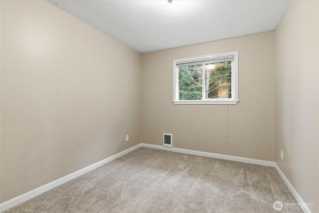 9010 Wyvern Drive SE, Port Orchard, WA 98367