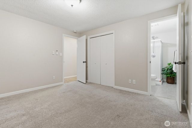 9010 Wyvern Drive SE, Port Orchard, WA 98367