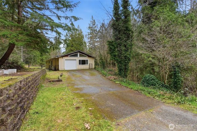 9010 Wyvern Drive SE, Port Orchard, WA 98367