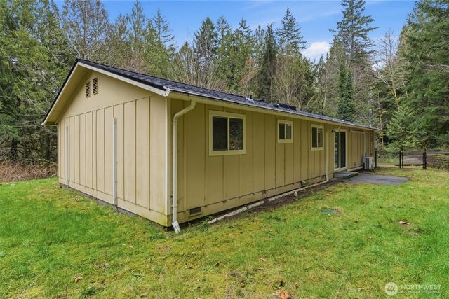 9010 Wyvern Drive SE, Port Orchard, WA 98367