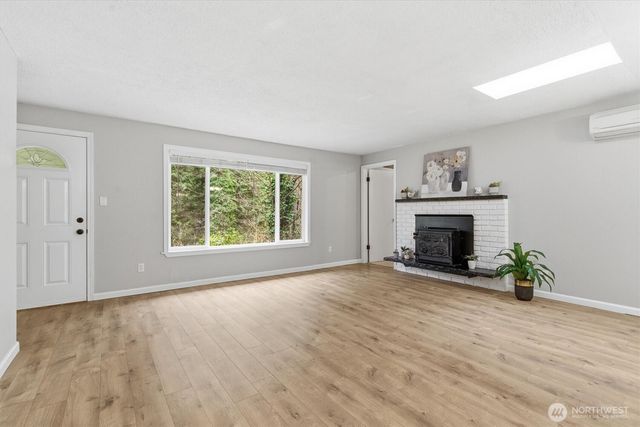 9010 Wyvern Drive SE, Port Orchard, WA 98367