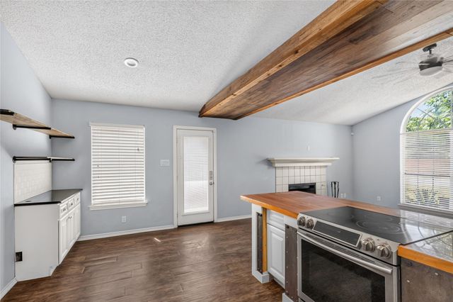 812 Brittany Drive, Denton, TX 76209
