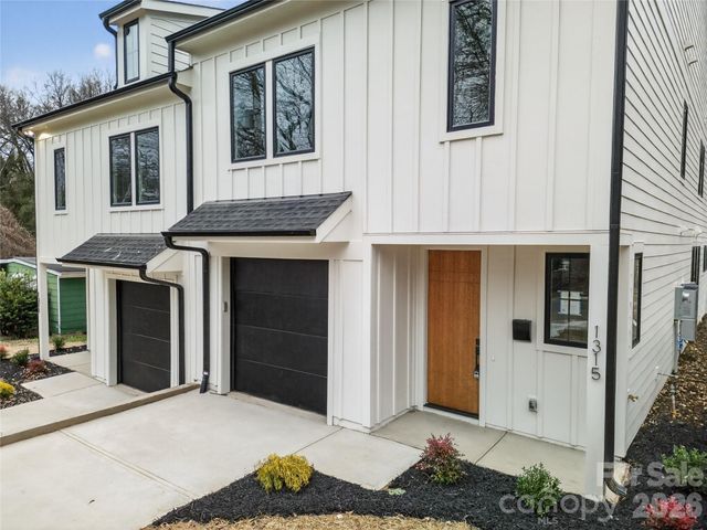 1315 CONDON Street, Charlotte, NC 28216