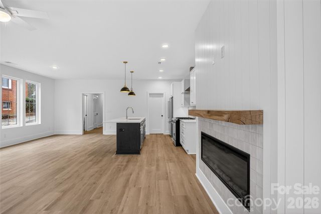 1315 CONDON Street, Charlotte, NC 28216