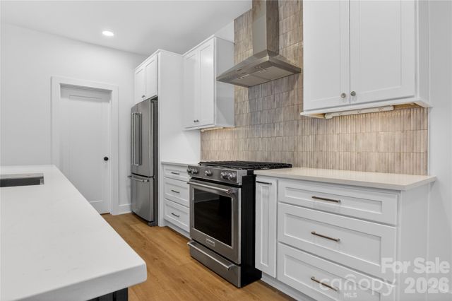 1315 CONDON Street, Charlotte, NC 28216