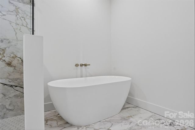 1315 CONDON Street, Charlotte, NC 28216