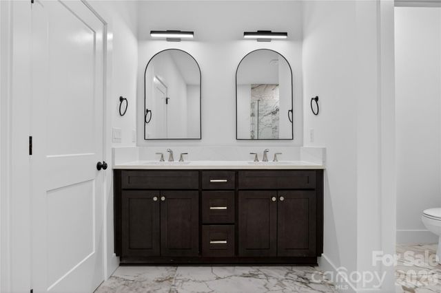 1315 CONDON Street, Charlotte, NC 28216