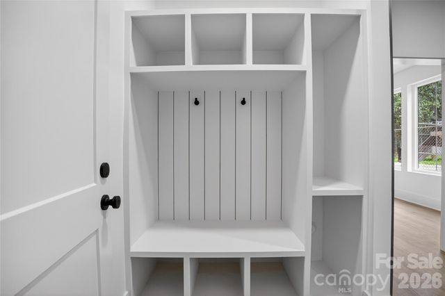 1315 CONDON Street, Charlotte, NC 28216