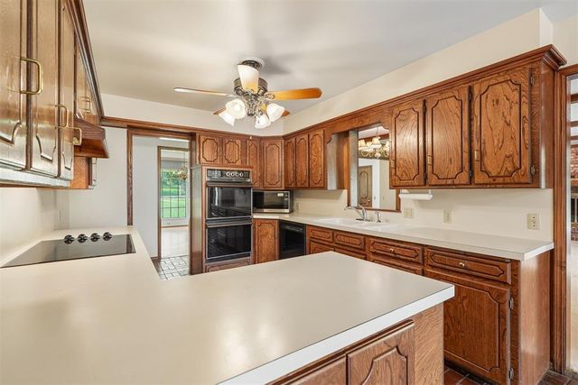 711 Willment Place, Edmond, OK 73034