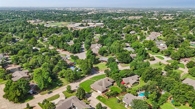 711 Willment Place, Edmond, OK 73034