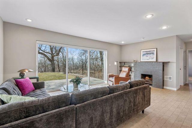 525 Burlington Road, Saint Paul, MN 55119