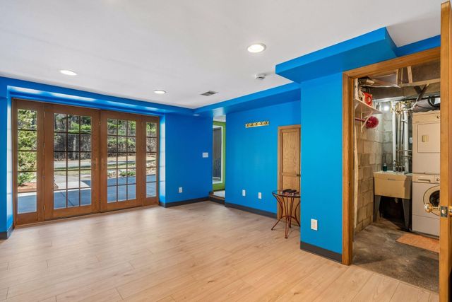 525 Burlington Road, Saint Paul, MN 55119