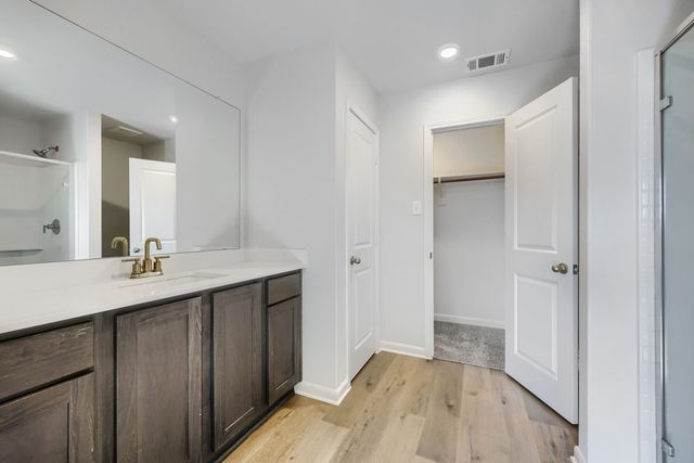 417 Gib Woodall Drive, Venus, TX 76084