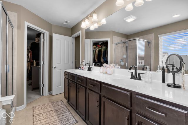 15975 Viking Meadows Drive, Westfield, IN 46074