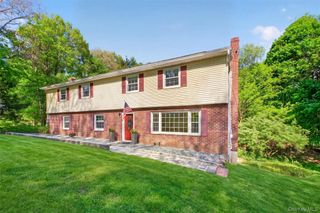 14 Victor Lane, Poughkeepsie, NY 12601