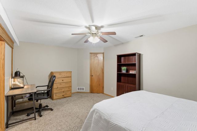 501 W Deerfield, Valley Center, KS 67147