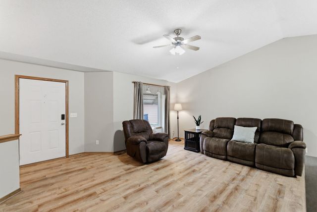 501 W Deerfield, Valley Center, KS 67147