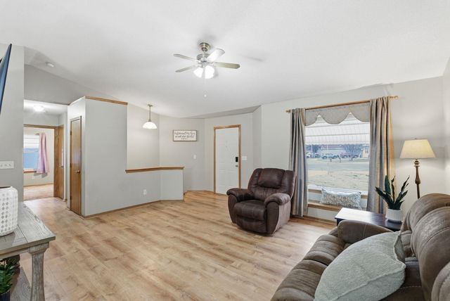 501 W Deerfield, Valley Center, KS 67147