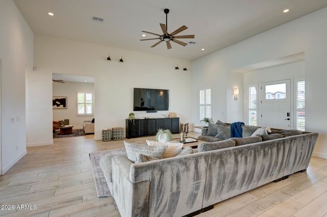 19690 E VALLEJO Street, Queen Creek, AZ 85142