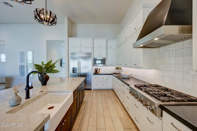 19690 E VALLEJO Street, Queen Creek, AZ 85142