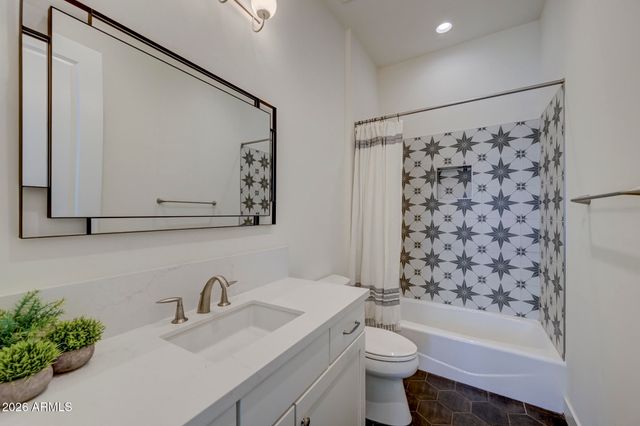 19690 E VALLEJO Street, Queen Creek, AZ 85142