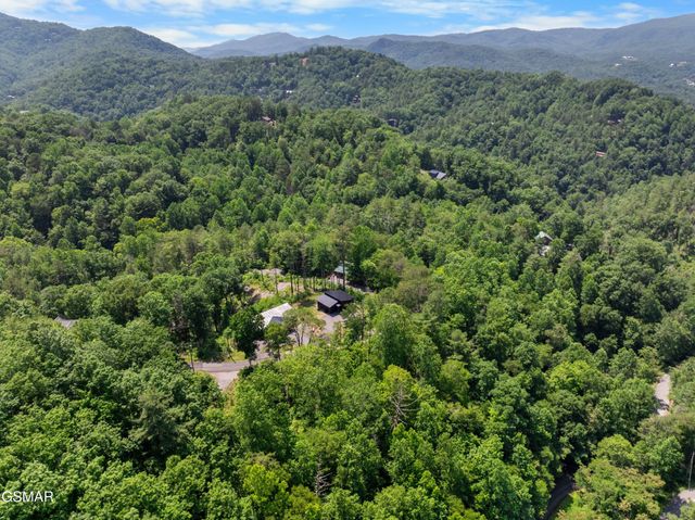 3278 Emerald Springs Loop, Sevierville, TN 37862