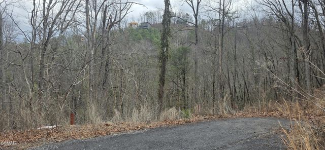 3278 Emerald Springs Loop, Sevierville, TN 37862