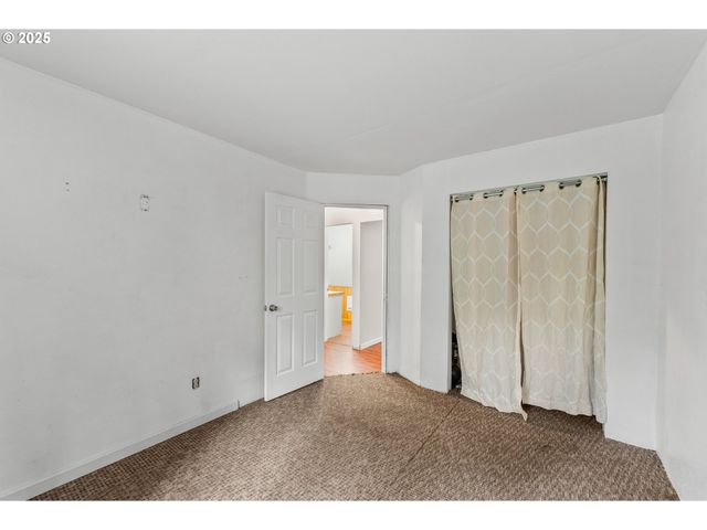 414 CALLAHAN Rd, Roseburg, OR 97471