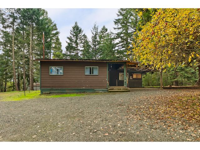414 CALLAHAN Rd, Roseburg, OR 97471