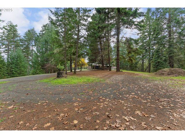 414 CALLAHAN Rd, Roseburg, OR 97471