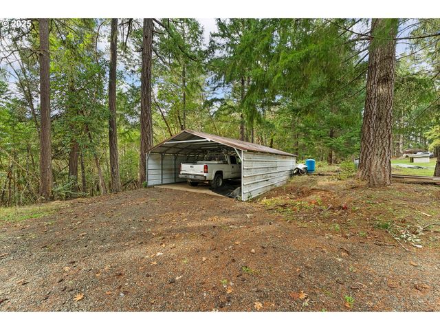 414 CALLAHAN Rd, Roseburg, OR 97471