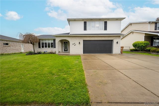 99 South Prince Drive, Cheektowaga, NY 14043
