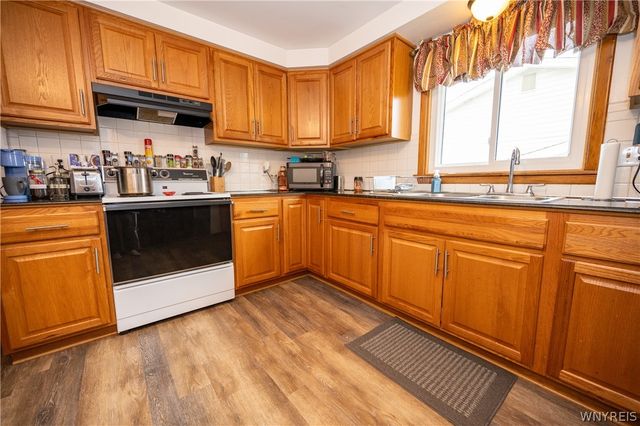 99 South Prince Drive, Cheektowaga, NY 14043