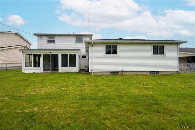 99 South Prince Drive, Cheektowaga, NY 14043