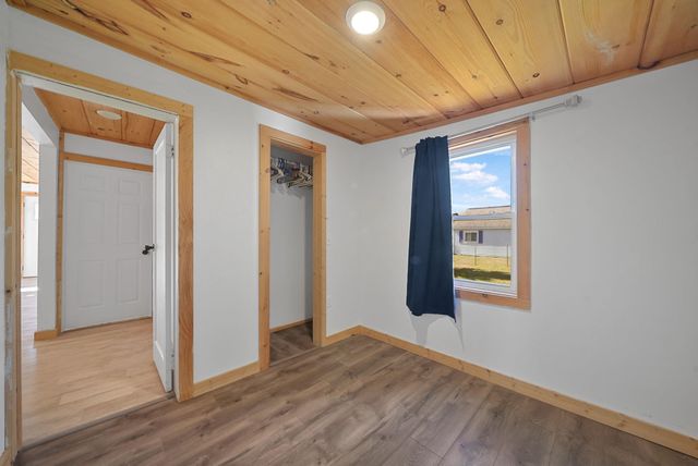 1402 Chestnut Street, Cadillac, MI 49601