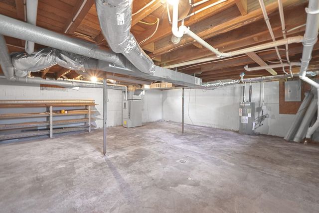 1402 Chestnut Street, Cadillac, MI 49601