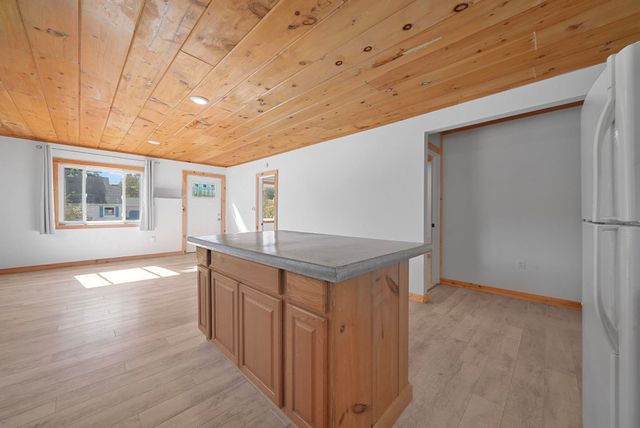 1402 Chestnut Street, Cadillac, MI 49601